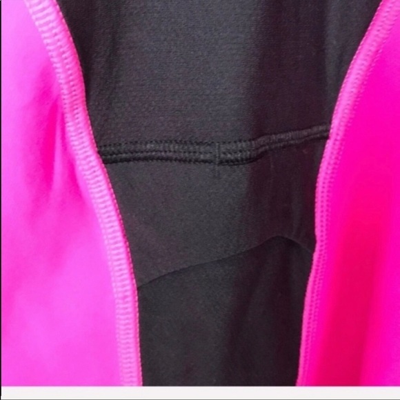 Lululemon Deep V Raspberry Athletic Tank Size 4 - Picture 8 of 9